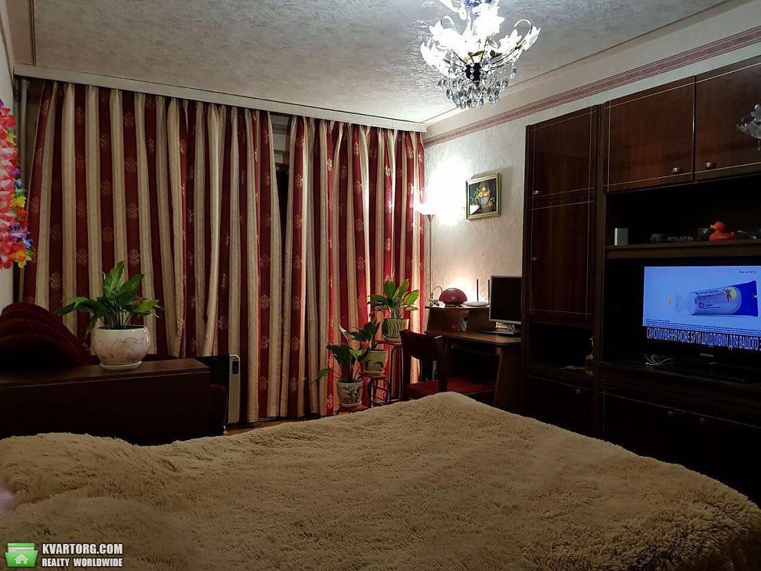 Sell 3-room apartment. Киев,  Гордиенко пер — photo 5