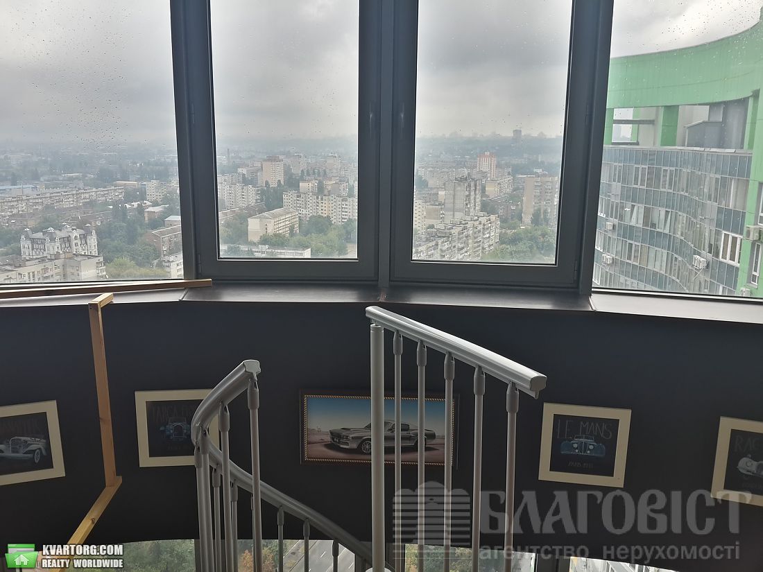 Sell 3-room apartment. Киев, Вышгородская — photo 10
