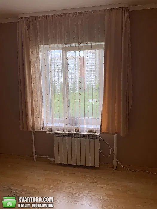 Sell 3-room apartment. Киев,  Ревуцкого — photo 3