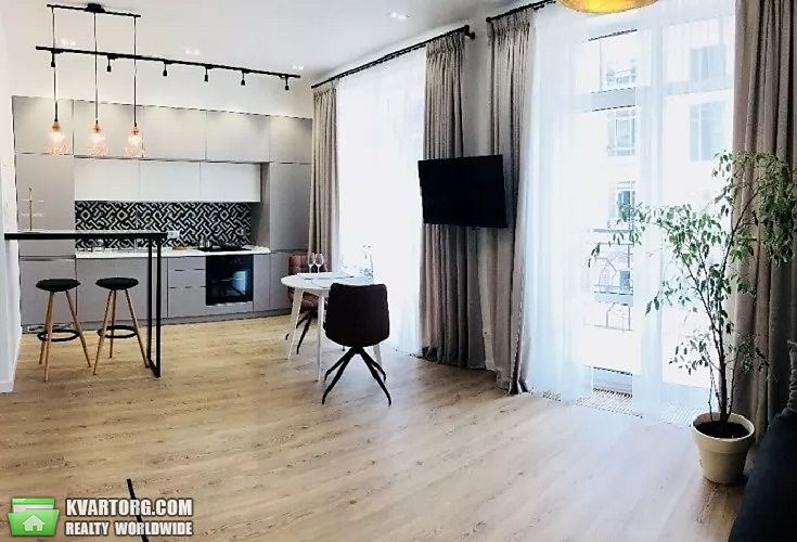 Sell 1-room apartment. Киев, Дегтярная — photo 2