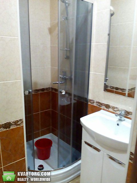 Rent out 1-room apartment. Киев, Булгакова ул. — photo 4