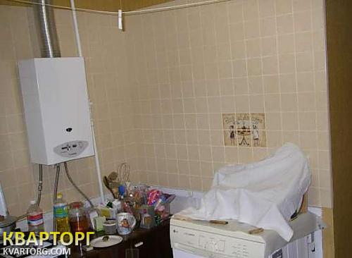 Sell 2-room apartment. Киев,  Лесной пр — photo 1
