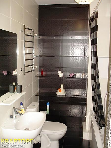 Rent out 2-room apartment. Киев,  Дегтяривская — photo 5
