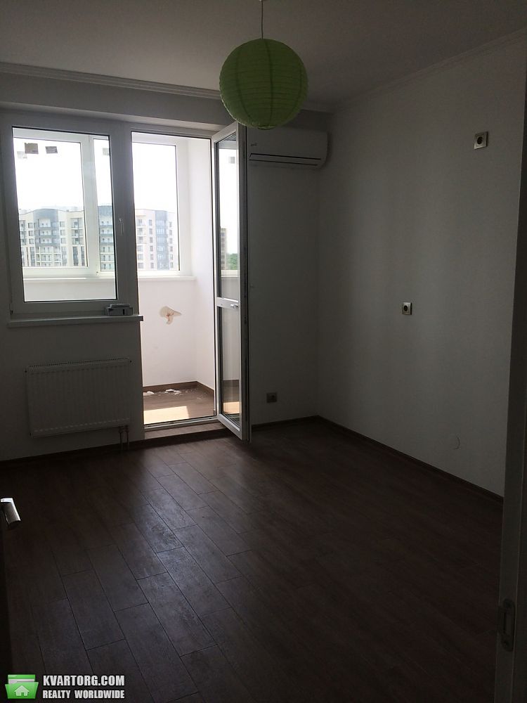 Sell 2-room apartment. Киев,  Демиевская — photo 5