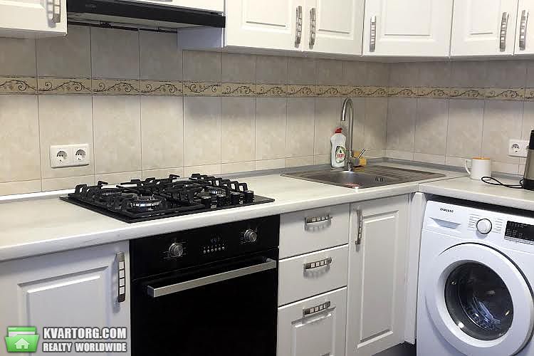 Rent out 2-room apartment. Киев,  Леси Украинки бул — photo 2