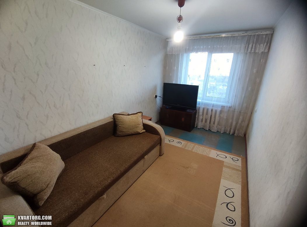 Rent out 2-room apartment. Днепропетровск, Янтарна — photo 1