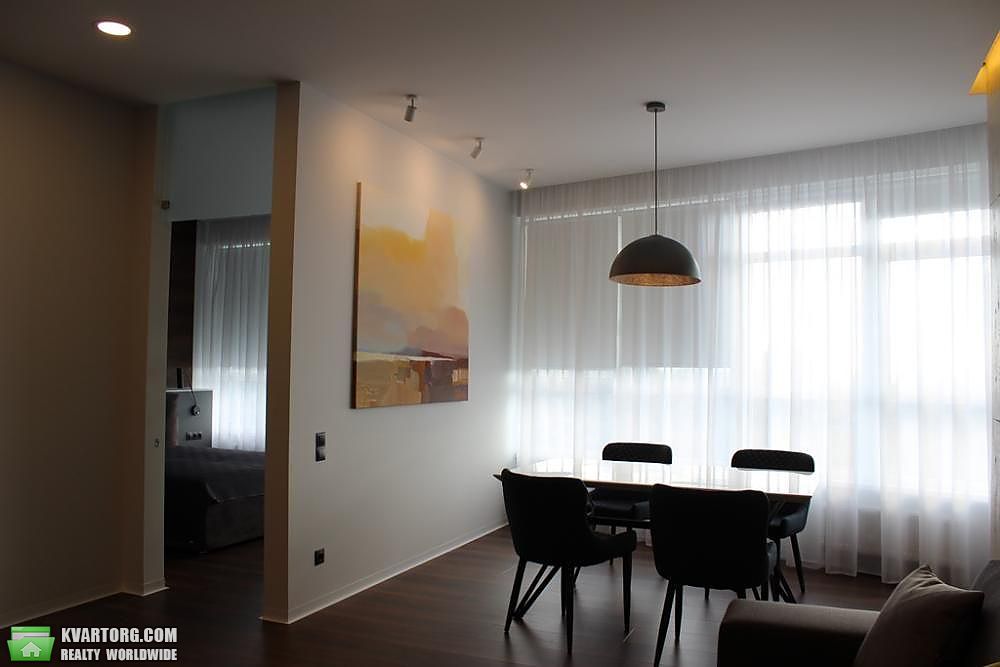 Rent out 3-room apartment. Киев,  Кловский спуск — photo 3