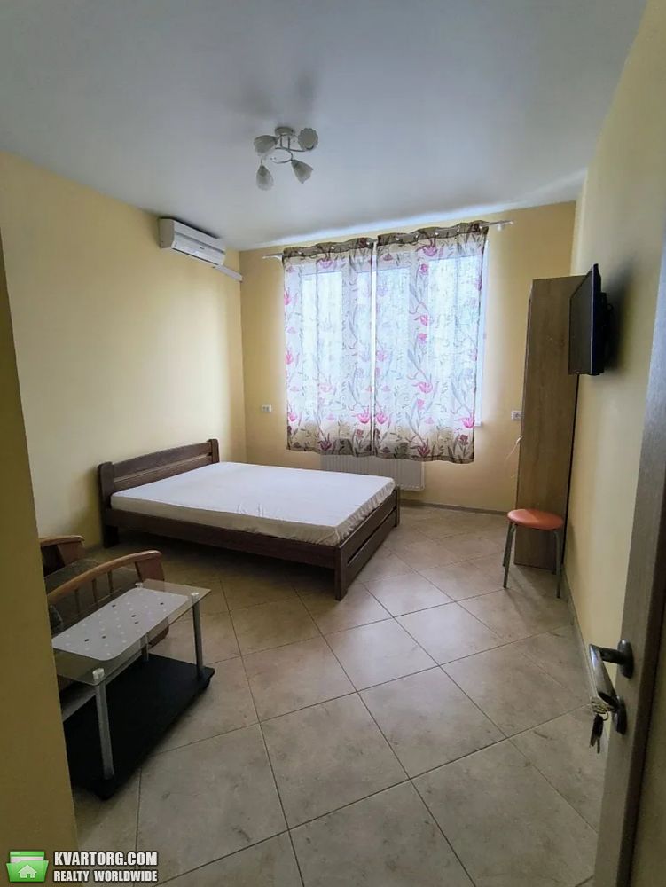 Rent out 1-room apartment. Одесса, Среднефонтанская — photo 1