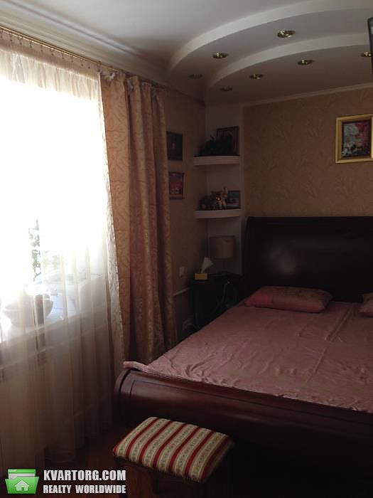 Sell 2-room apartment. Киев,  Дегтяревская — photo 3