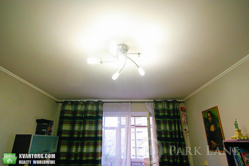 Sell 2-room apartment. Киев, Урловская — photo 3