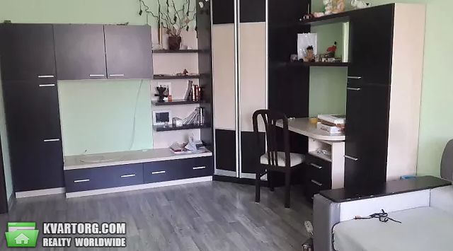Sell 2-room apartment. Киев,  Урловская — photo 4