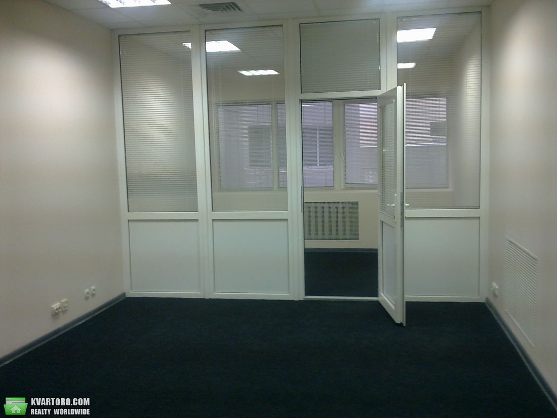 Rent out office. Киев, Черновола — photo 6