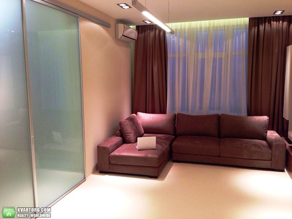 Sell 2-room apartment. Киев,  Драгомирова — photo 3