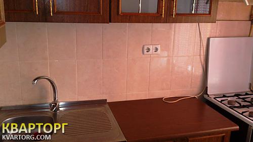 Rent out 1-room apartment. Киев,  Сормовская — photo 1