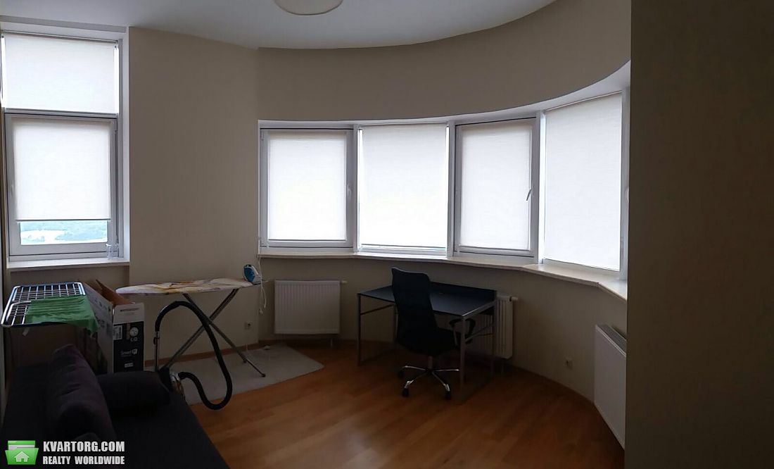 Rent out 3-room apartment. Днепропетровск, карла маркса — photo 5