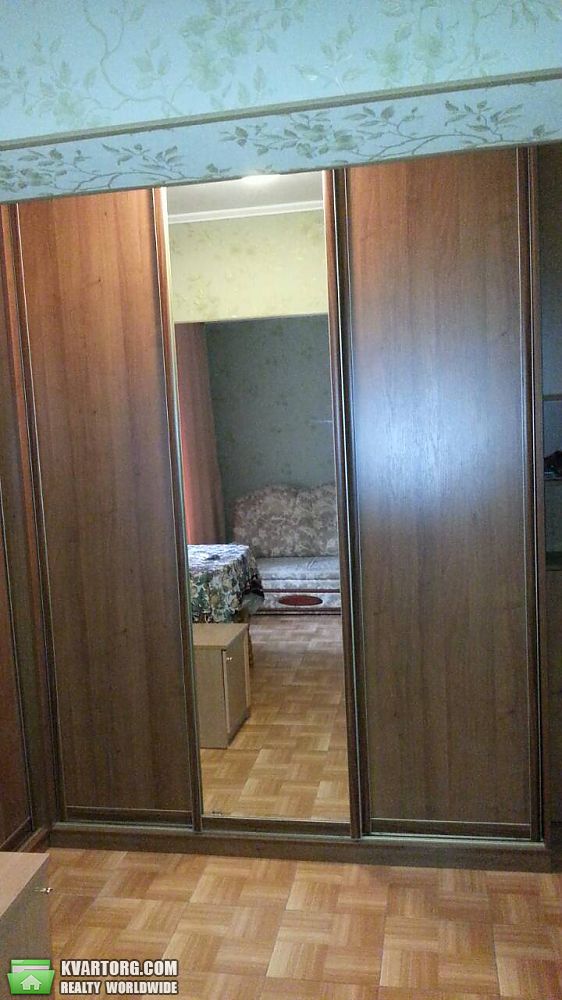 Rent out 1-room apartment. Киев,  Княжий Затон — photo 4