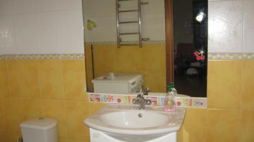 Rent out 2-room apartment. Днепропетровск, Карла Маркса — photo 4