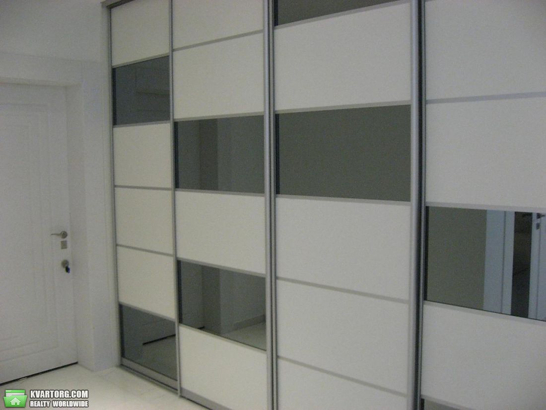 Rent out 2-room apartment. Киев, Сикорского — photo 10