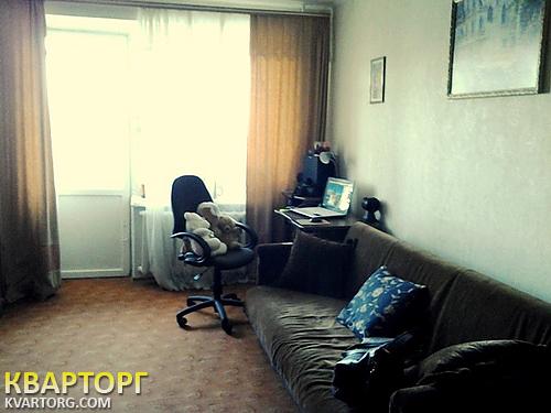 Sell 1-room apartment. Киев,  Ирпенская — photo 1