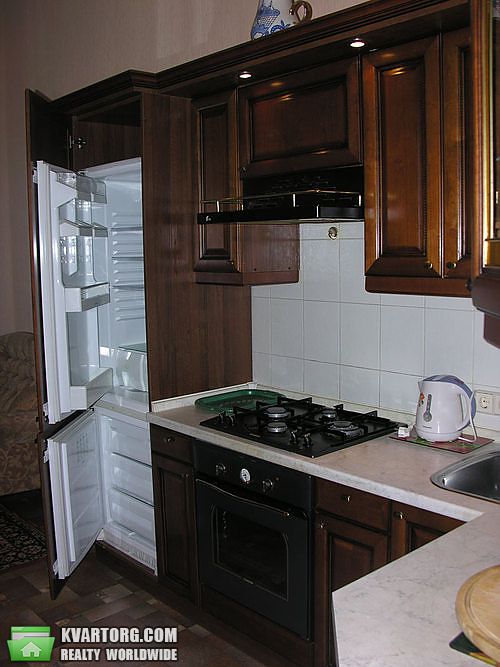 Sell 2-room apartment. Киев,  Богдана Хмельницкого — photo 1