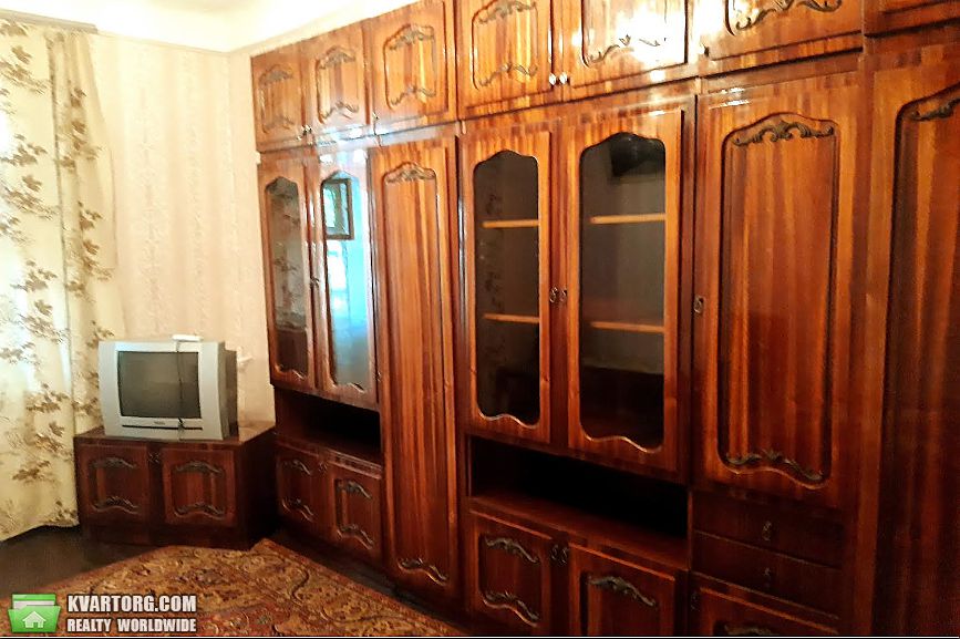 Rent out 3-room apartment. Киев,  Щусева — photo 4