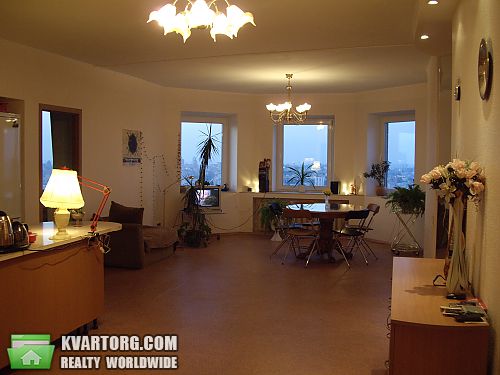 Sell 4-room apartment. Киев, Клиническая — photo 5