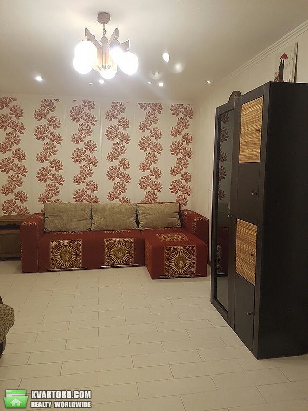 Rent out 2-room apartment. Днепропетровск, пр.Богдана Хмельницкого — photo 3