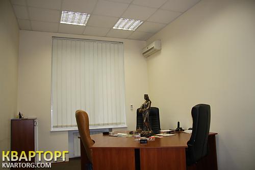 Rent out office. Киев,  Почайнинская — photo 1
