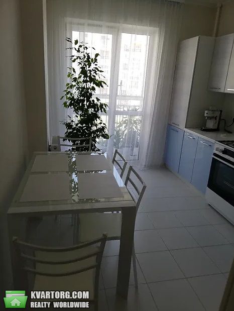 Sell 1-room apartment. Киев,  Метрологическая — photo 4