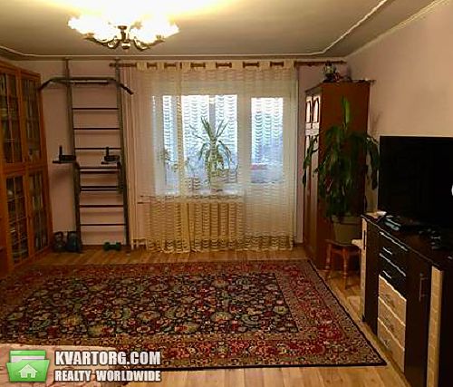Sell 2-room apartment. Киев,  Ялтинская — photo 3