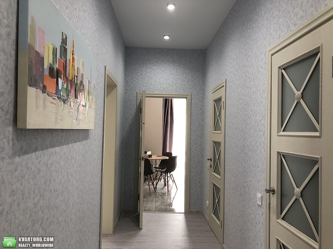 Rent out 2-room apartment. Киев,  Вильямса — photo 5