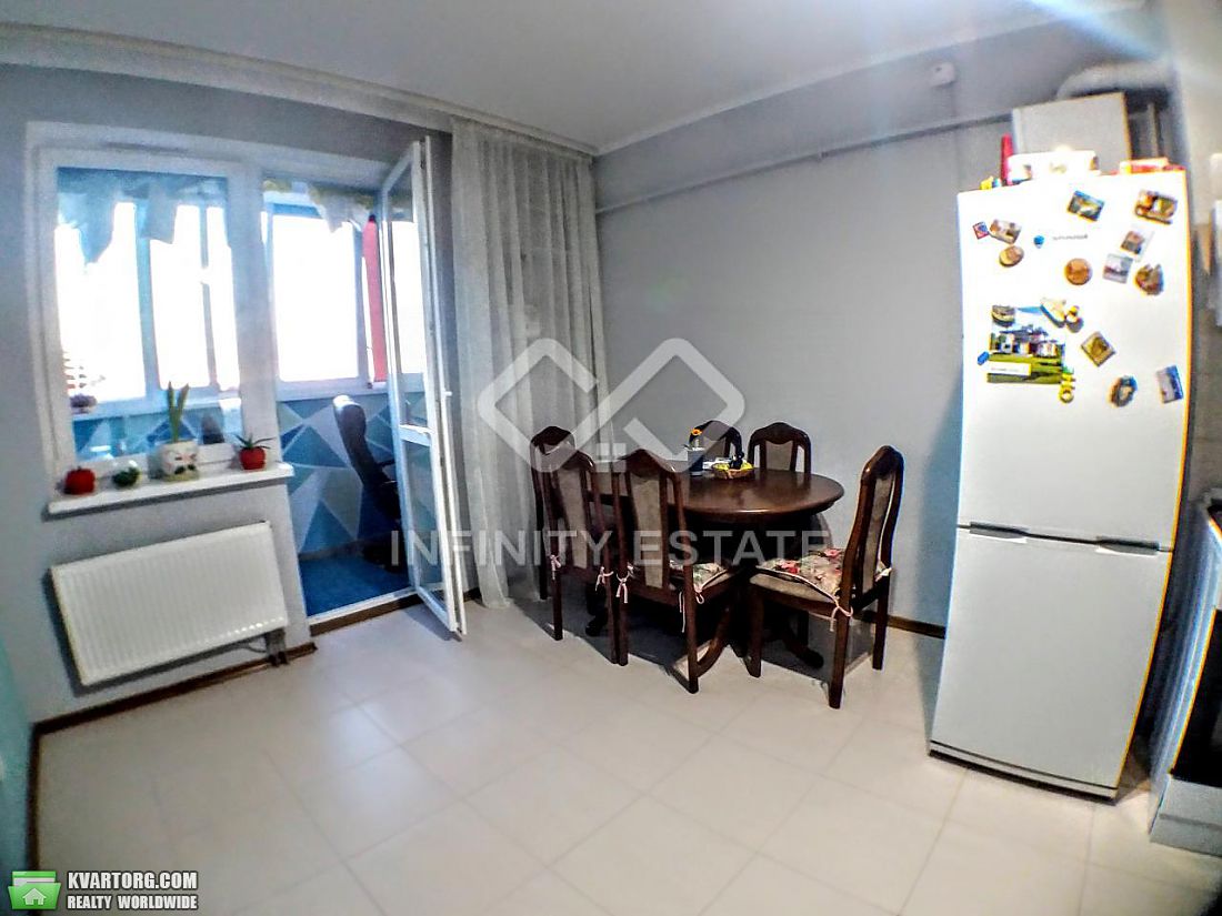 Sell 1-room apartment. Киев, Свободы — photo 5