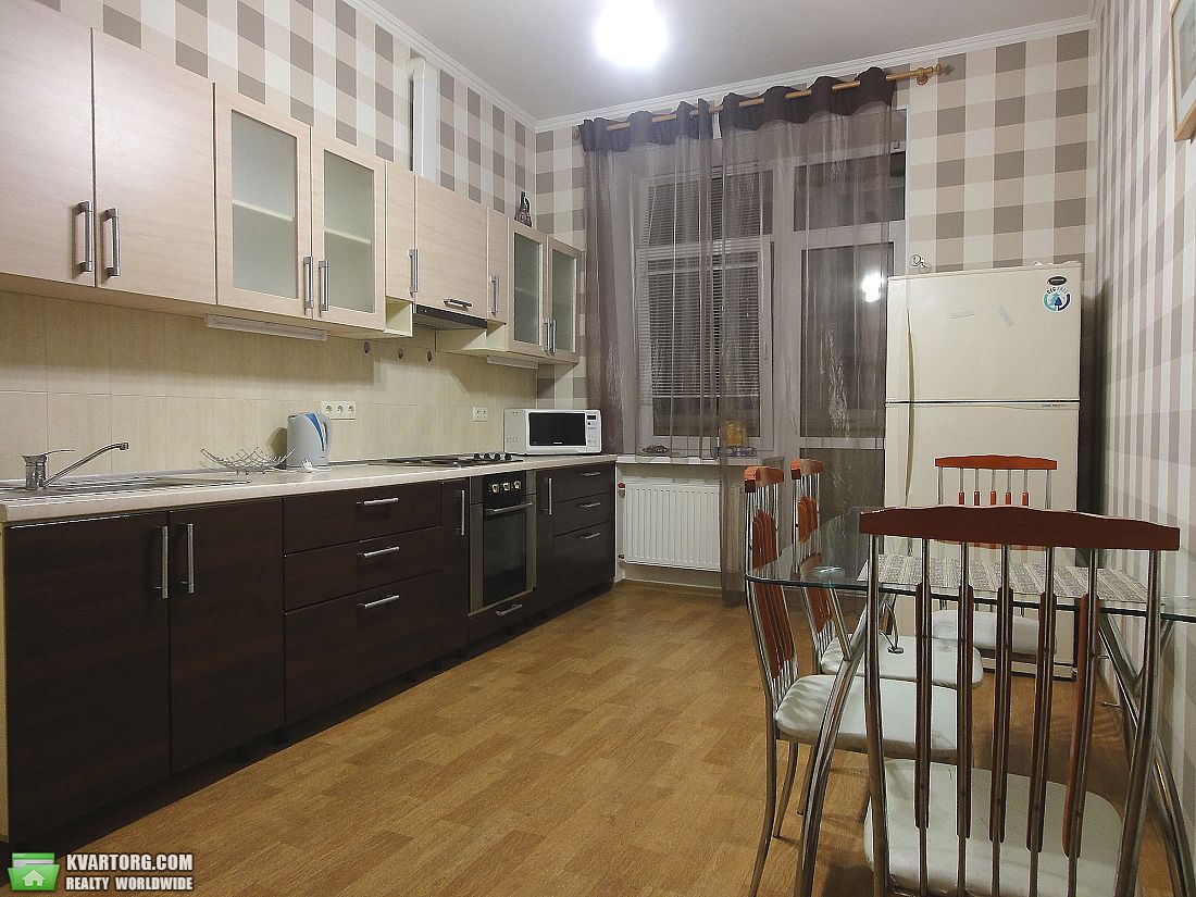Rent out 2-room apartment. Одесса, Фонтанская дорога — photo 1