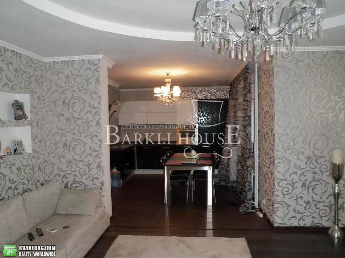 Rent out 4-room apartment. Киев,  Амосова — photo 6
