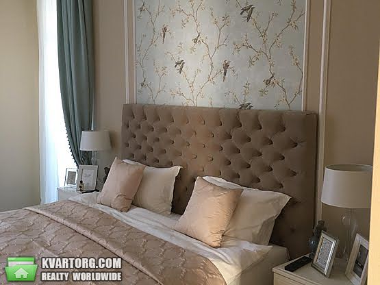 Sell 3-room apartment. Киев,  Щорса — photo 2