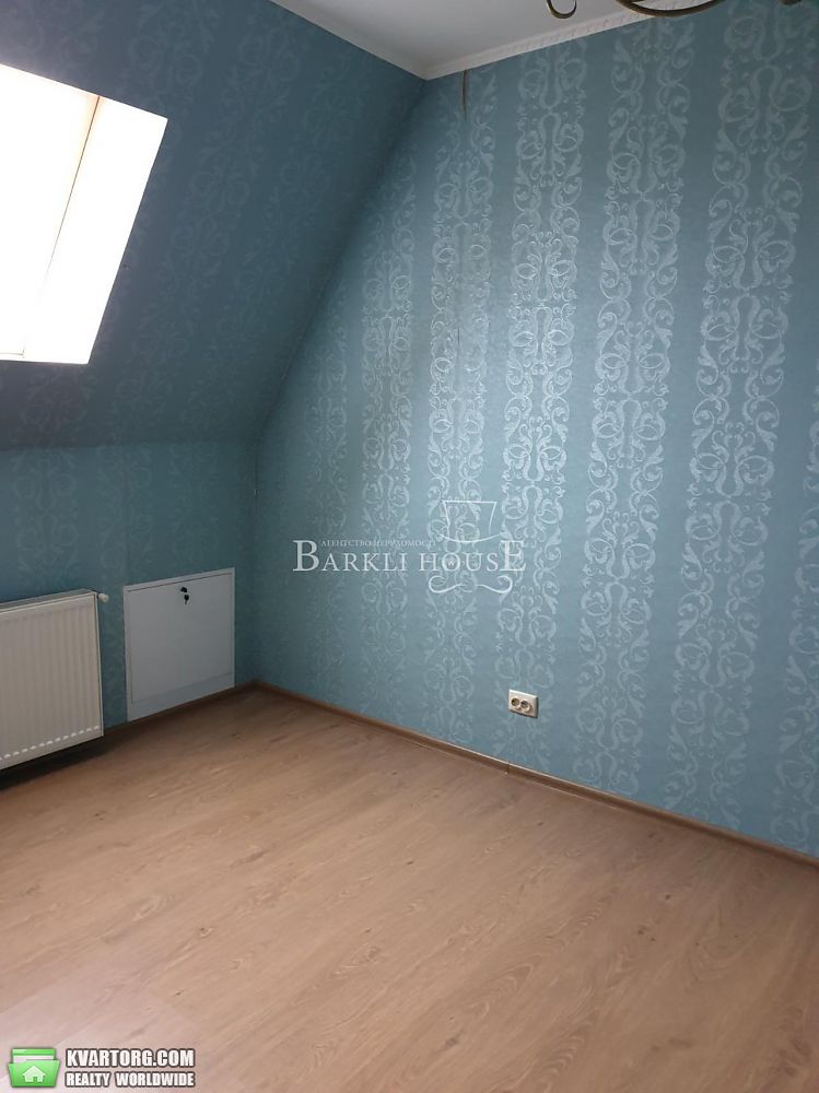 Rent out Townhouse. Киев,  Осенняя — photo 1