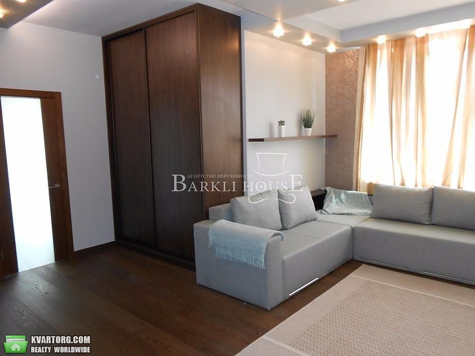 Rent out 3-room apartment. Киев,  Дмитриевская — photo 4