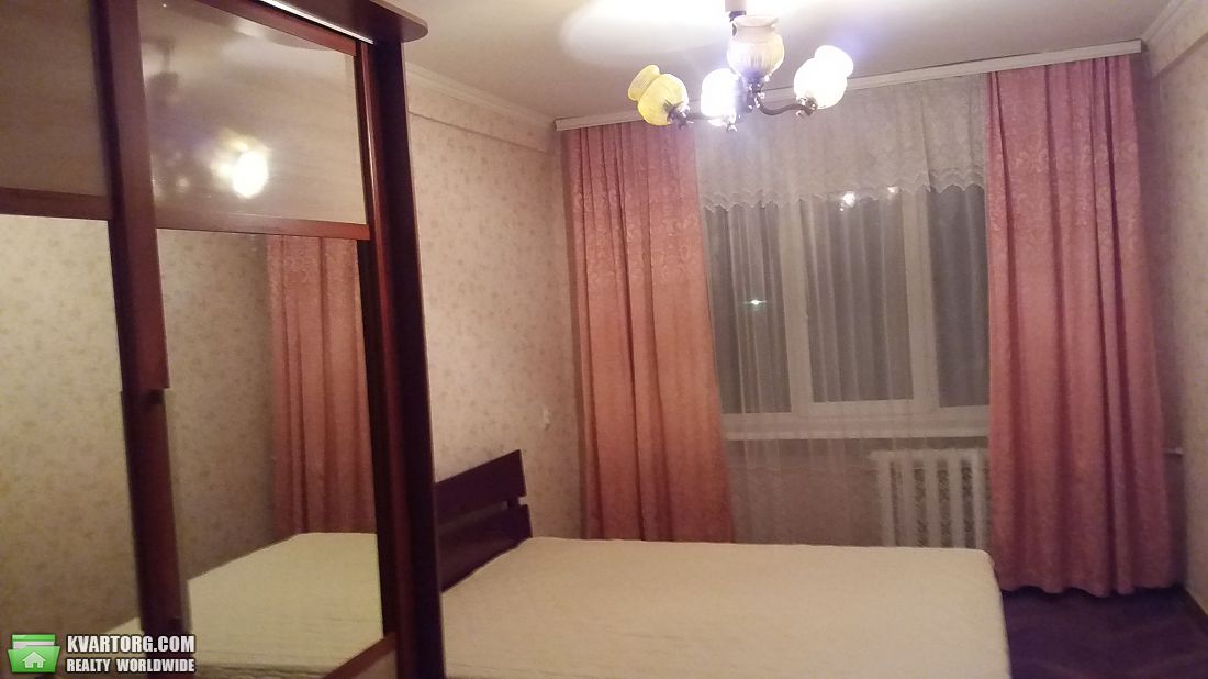 Rent out 2-room apartment. Киев,  Отрадный пр — photo 10