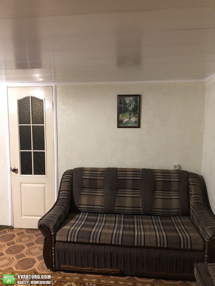 Rent out 1-room apartment. Бровары, массив — photo 3