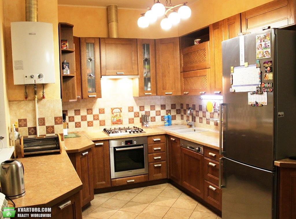 Rent out 4-room apartment. Киев,  Толстого — photo 5