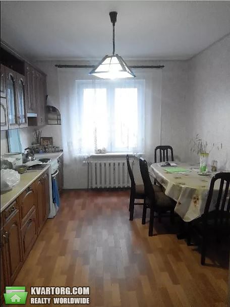 Sell 2-room apartment. Киев,  Урловская — photo 1
