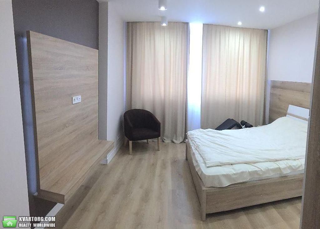 Rent out 2-room apartment. Киев,  Вильямса — photo 3