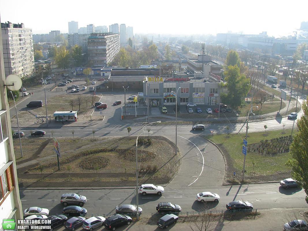 Sell 3-room apartment. Киев,  Богатырская — photo 2