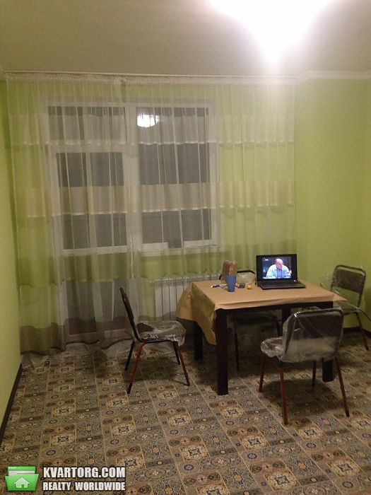 Rent out 2-room apartment. Киев, ул.Александровская — photo 4