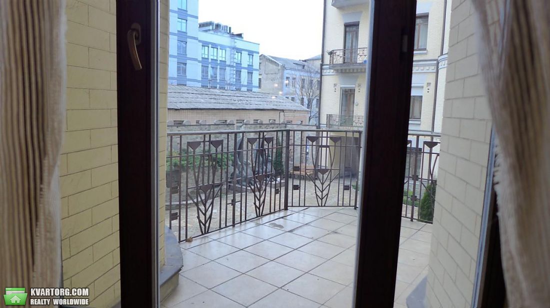 Rent out 4-room apartment. Киев,  Паньковская — photo 5