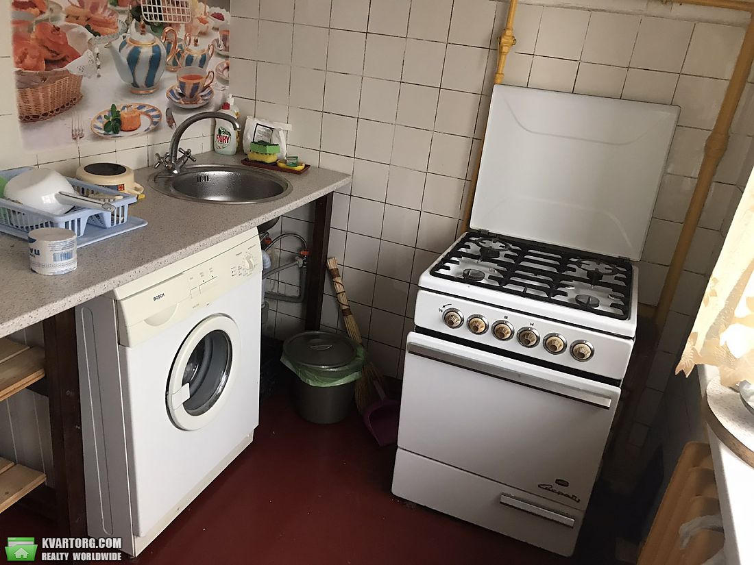 Rent out 2-room apartment. Киев,  Братиславская — photo 1