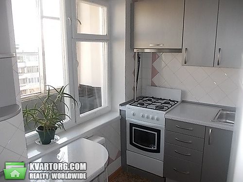 Rent out 3-room apartment. Киев,  Вышгородская — photo 6