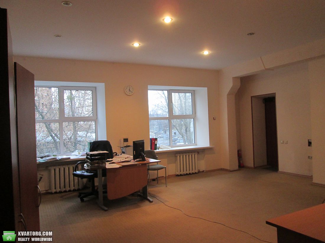 Rent out office. Киев, Сурикова — photo 5