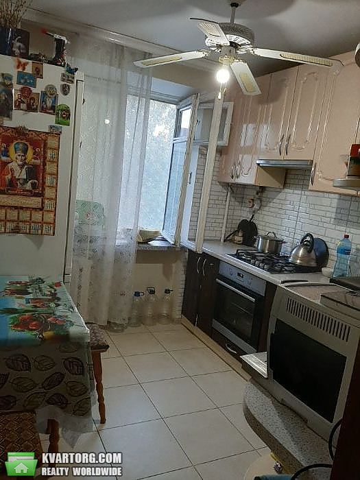 Sell 2-room apartment. Киев,  Бакинская — photo 1