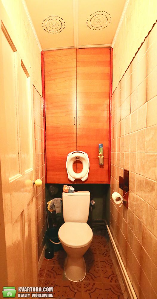 Sell 3-room apartment. Киев,  Попудренко — photo 9